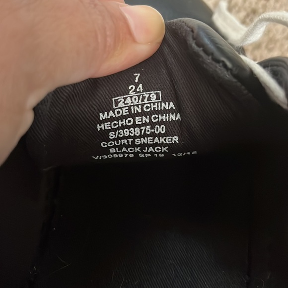 Old Navy Blackjack Court Sneaker - Picture 7 of 9